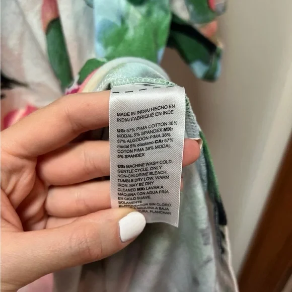 Colorful Abstract Women's Top - Picture 7 of 9